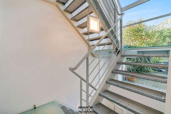 Villa Pippa - house on a short walk from the beach