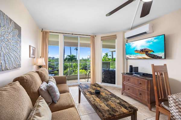 Have a relaxing stay in this spacious 2-bedroom unit, which features tropical views, a sleeper sofa, split AC, and a 50" Samsung TV.