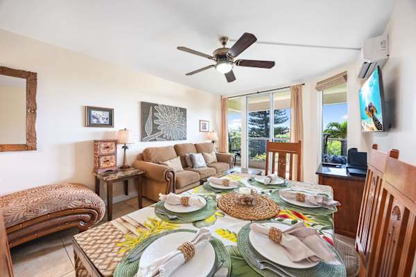 Dining table for six—ideal for family meals, entertaining, and shared moments.