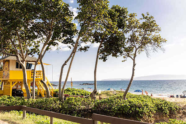 Stay just minutes from the beach and enjoy the best of coastal living—morning swims, sunset strolls, and the calming sound of the waves. A perfect blend of comfort and seaside escape awaits every guest.