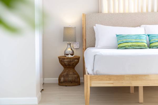 Sleep better and wake up feeling refreshed in this plush, hotel-quality mattress with comfortable pillows.