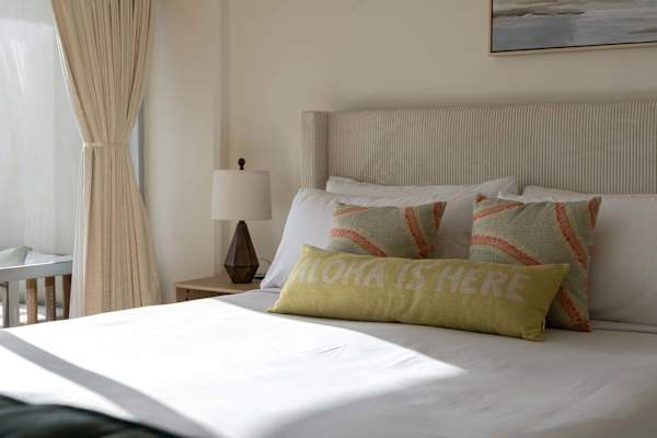 Sleep better and wake up feeling refreshed in your king bed
