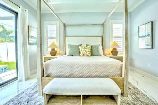 Elegant Master Bedroom With King Bed; Ceiling Fan; Flat-Screen TV; Direct Access To The Pool Area And Master Bathroom