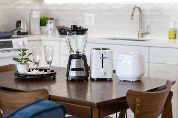 Small appliances available in your kitchen!