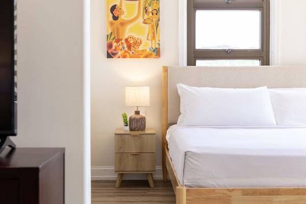 Bedroom details