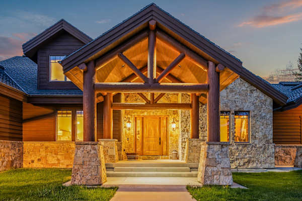 Abode at Trail Creek Canyon, ranch estate, views, hot tub, games