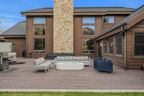 Abode at Trail Creek Canyon, ranch estate, views, hot tub, games
