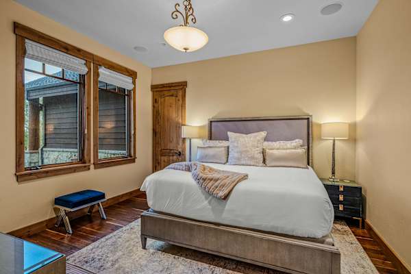 Abode at Trail Creek Canyon, ranch estate, views, hot tub, games