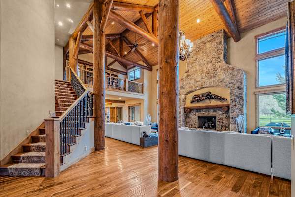 Abode at Trail Creek Canyon, ranch estate, views, hot tub, games