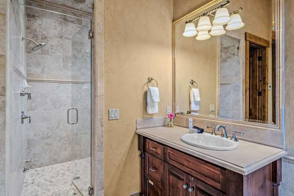 Abode at Trail Creek Canyon, ranch estate, views, hot tub, games