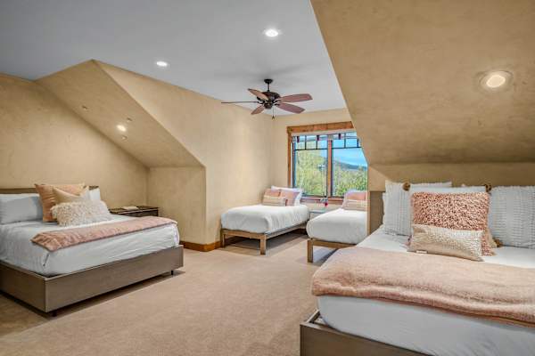 Abode at Trail Creek Canyon, ranch estate, views, hot tub, games