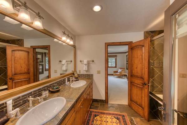 Abode at Frenchmans, private sauna and hot tub, Ketchum