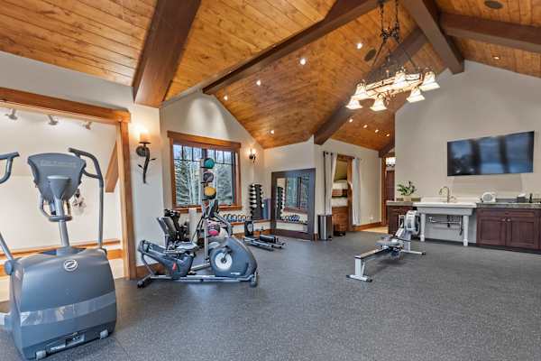 Abode at Riverbend Ranch, outdoor living, estate