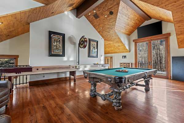 Abode at Riverbend Ranch, outdoor living, estate