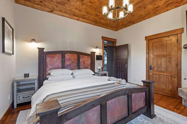 Abode at Riverbend Ranch, outdoor living, estate
