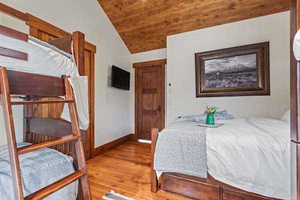 Abode at Riverbend Ranch, outdoor living, estate