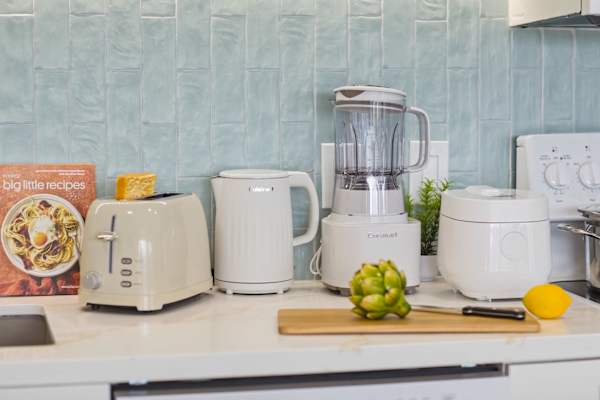 Small appliances available in your kitchen