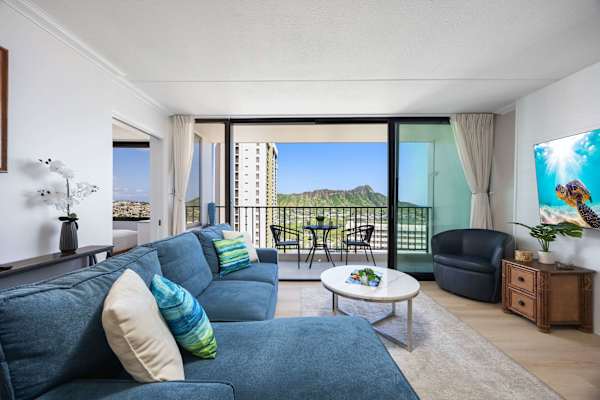 Have a relaxing stay in your newly and fully renovated condo with a sectional sofa, 65" smart tv, and great views from your balcony!