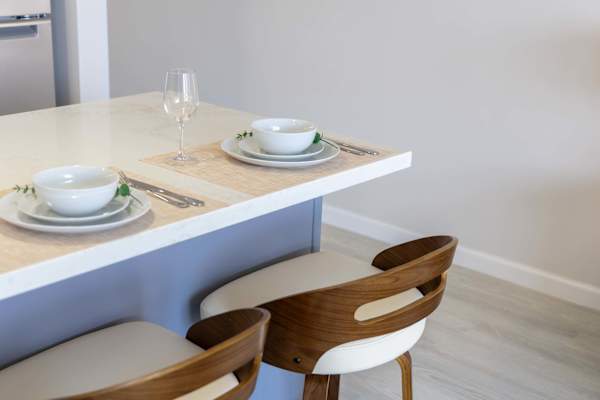 Dining area details