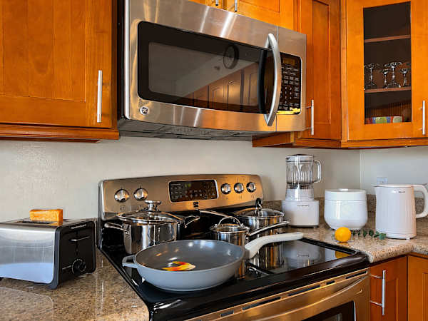 Fully equipped kitchen for your culinary needs