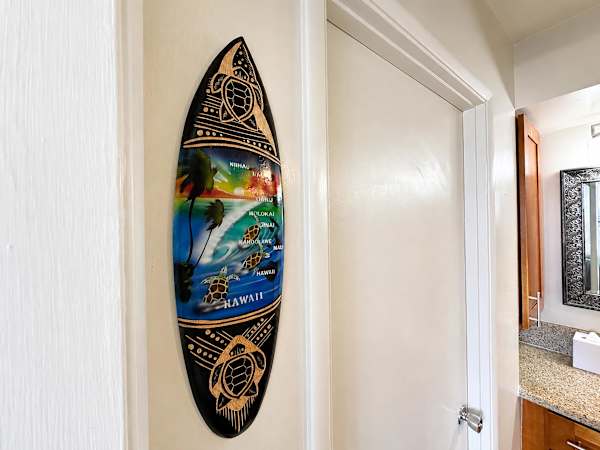 Decorative details