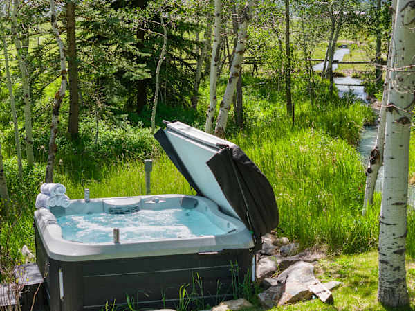Abode at Teton Game, sweeping estate with 3 cabins, private hot tub