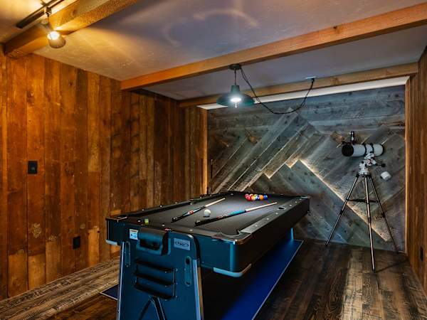 Abode at Luxe Barnhouse, Teton views, private hot tub, upscale interior