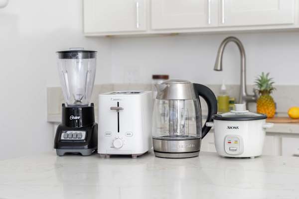 Small appliances available in your kitchen
