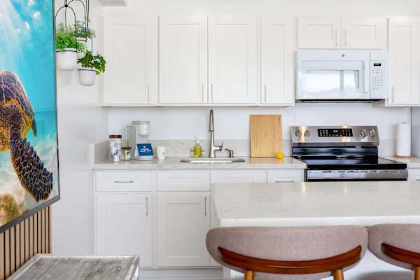 Fully-equipped kitchen ready for you