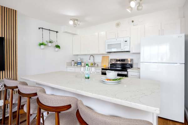 Dining area perfect for 4 guests
