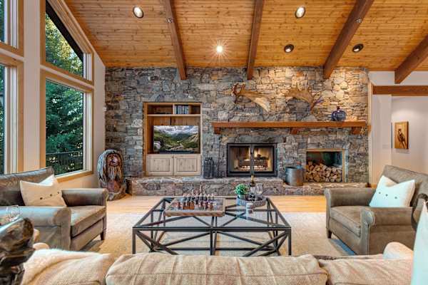 Abode at Sleeping Indian, Jackson Hole, 5 suites