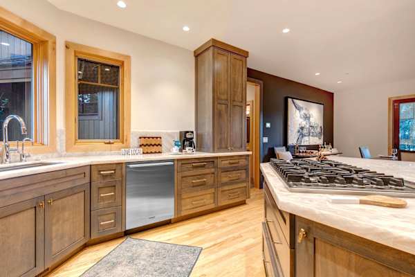 Abode at Sleeping Indian, Jackson Hole, 5 suites