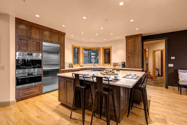 Abode at Sleeping Indian, Jackson Hole, 5 suites