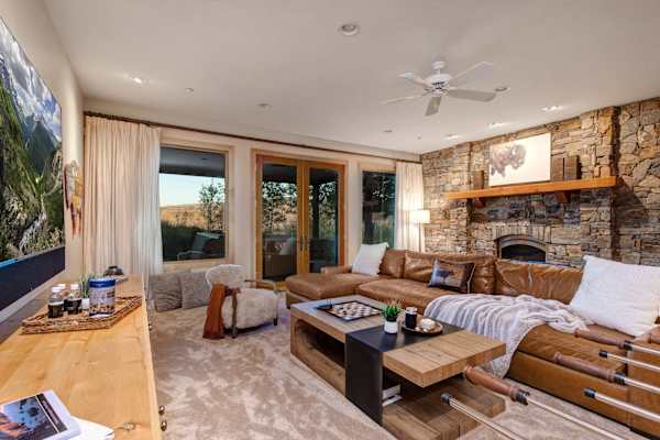 Abode at Sleeping Indian, Jackson Hole, 5 suites