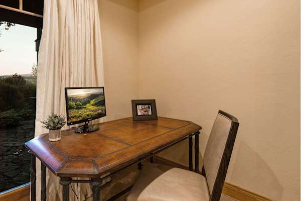 Abode at Sleeping Indian, Jackson Hole, 5 suites