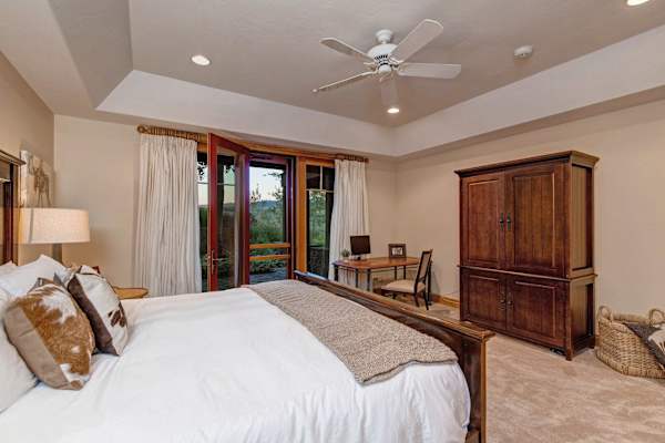 Abode at Sleeping Indian, Jackson Hole, 5 suites