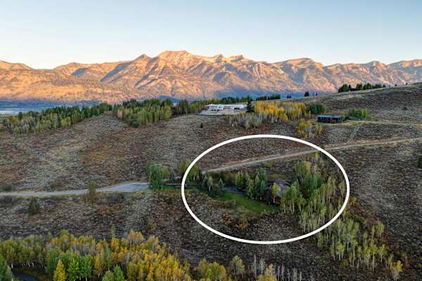 Abode at Sleeping Indian, Jackson Hole, 5 suites