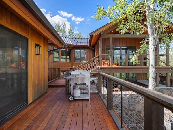 Abode at Sleeping Indian, Jackson Hole, 5 suites