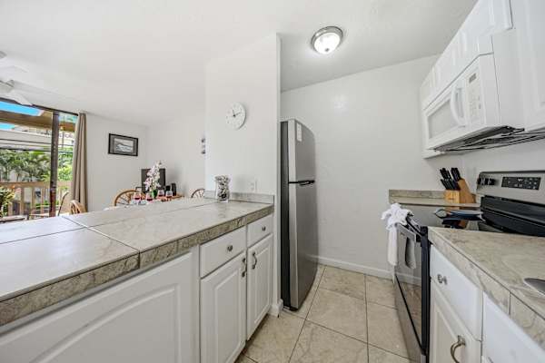 Modern Kitchen Ready for Home-Cooked Meals
