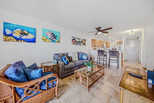 Welcome To Your Spacious Open-Concept Tropical Getaway