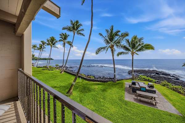 Your Private Lanai Overlooking Paradise