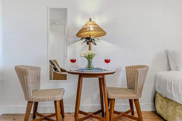 Intimate Dining Nook For Memorable Meals