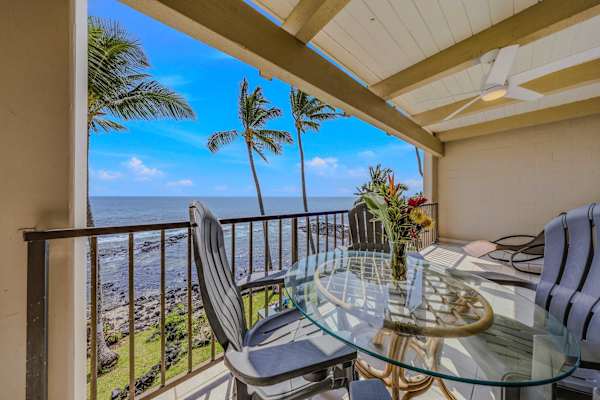 Dine Al Fresco Accompanied By Gentle Sea Breezes