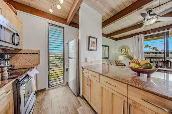 Spacious Modern Kitchen Ready For Your Culinary Creations