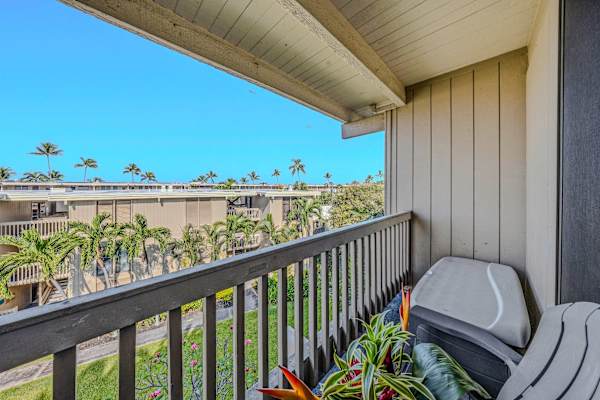 Private Balcony Above Paradise