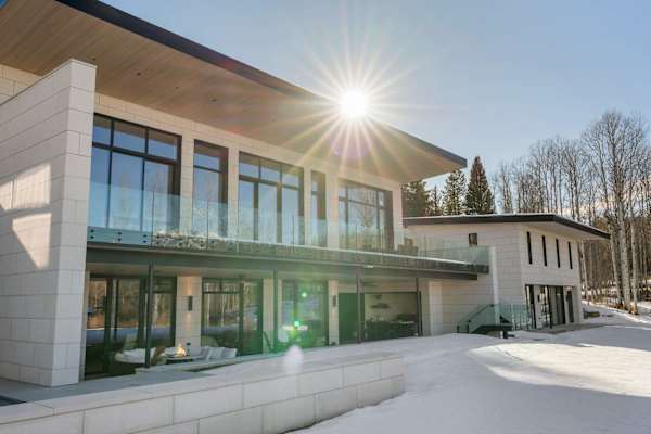 Abode at The Dragonfly Lodge, private pool, stunning Teton views