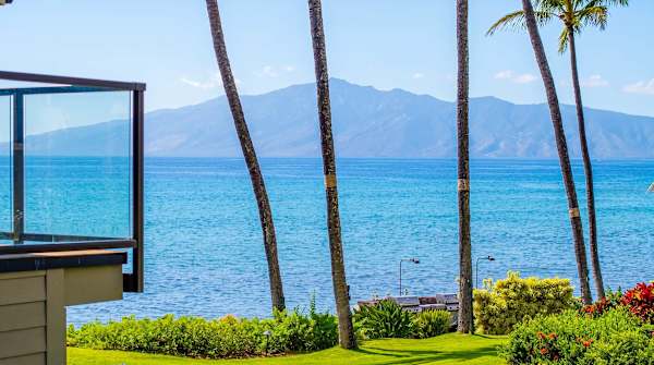 Breathtaking oceanfront views of Maui's coastline