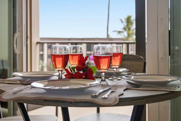 Dine Al Fresco: Cheers To Ocean Breezes And Golden Sunsets