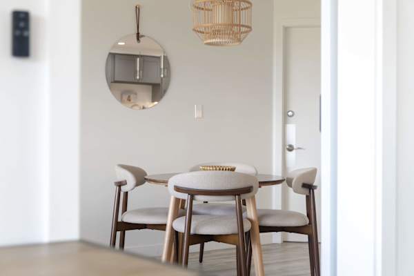 Dining area details