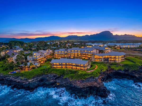 Dramatic Oceanfront Sunset Scenery
